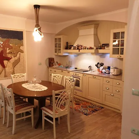 Apartment Sunset Vibes *