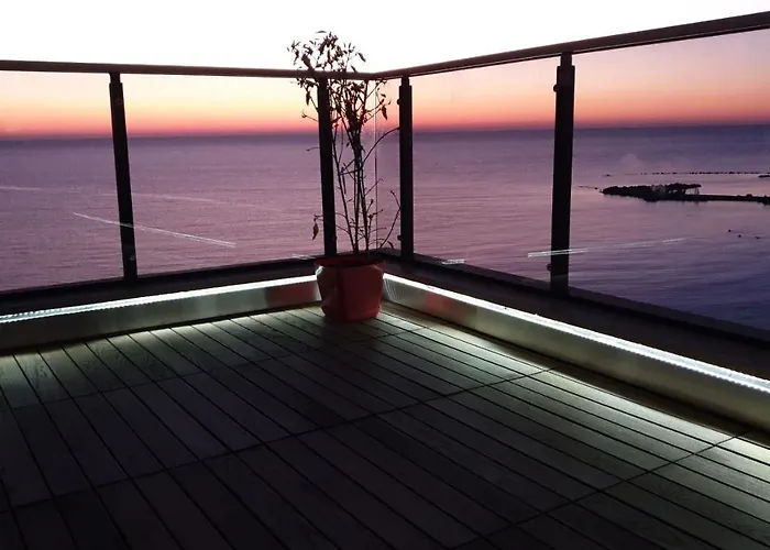 Apartment Sunset Vibes