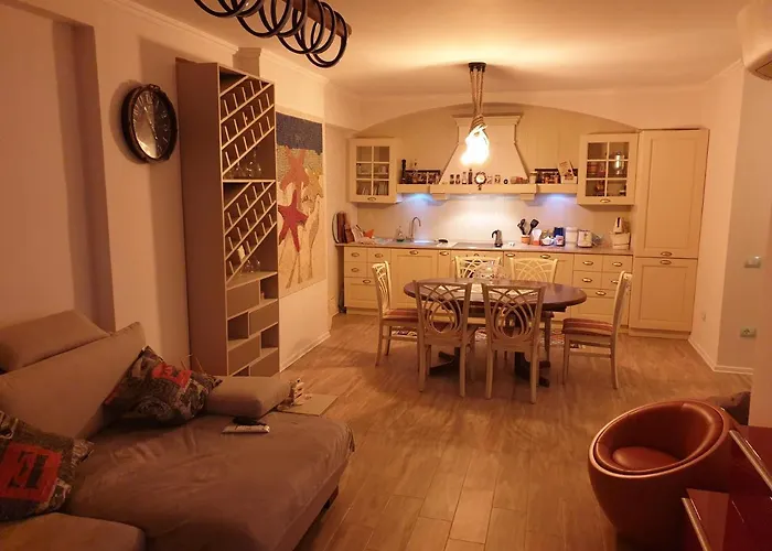 Sunset Vibes Apartment